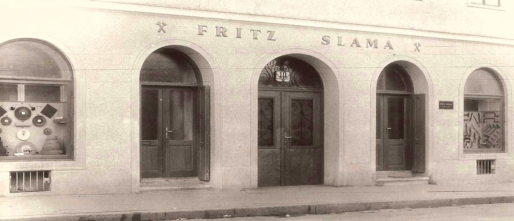 Slama Salzburg, altes sw Foto - Hubert Sattlergasse 05